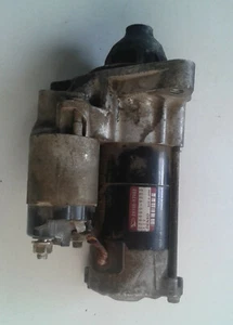 Daihatsu YRV '02 1,3 Gasolina Arrancador 228000-9232 28100-97402 12V Denso - Imagen 1 de 6