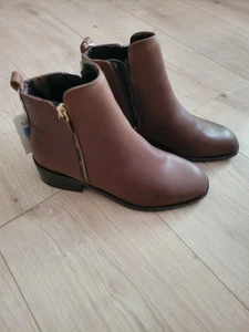 Damas M&S Insolia Cuero Marrón Cremallera Botines Talla 5 (38) Nuevo con Etiquetas Precio de venta sugerido por el fabricante 65 GBP - Imagen 1 de 11
