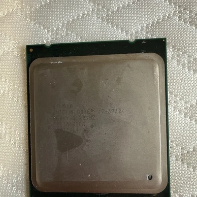 Intel Core i7-3930K 3.2GHz Six Core (BX80619I73930K) Processor - Image 1 of 2
