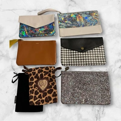 Lote de 7 bolsas de joias cosméticas Ipsy Brighton Mary Kay bolsas de beleza multicoloridas - Imagem 1 de 3