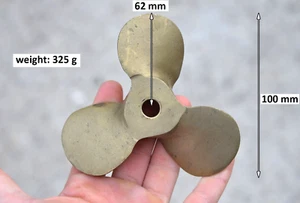 used RC Boat Propeller, Model Boat Brass 3 blade Boat Prop - FREE POSTAGE - Picture 1 of 6