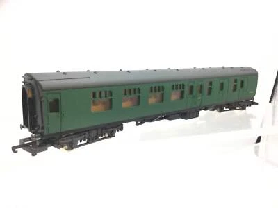 Lima 305334 OO Gauge BR Green Mk1 2nd Corr Brake Coach S33454 - Image 1 of 2