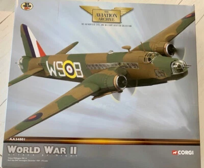 Corgi Aviation Archive AAA34801 Vickers Wellington - Image 1 of 4