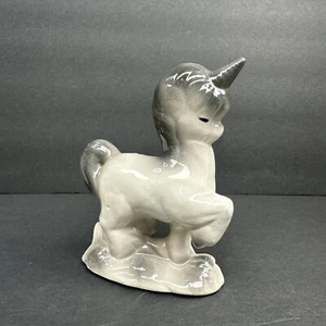 "Estatuilla de unicornio de cerámica vintage gris emo místico gris punk 6""" - Imagen 1 de 13