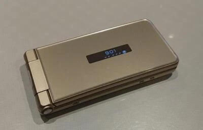 Sharp SH-01J Aquos Keitai Docomo Android Libro Teléfono Oro Probado Funciona - Imagen 1 de 3