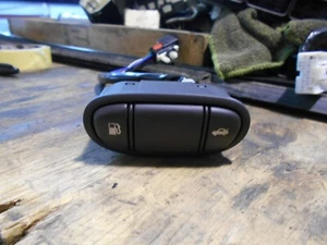 Jaguar S-Type Fuel Filler Release and Boot Release Switchpack. 2003-2007. - Picture 1 of 2