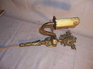 Vintage Cast Brass Wall Sconce Wall Mount Light Lamp with Face - Picture 1 of 6