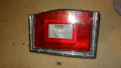 Luz trasera Oldsmobile Custom Cruiser 1977 1978 1979. Luz trasera Olds. 77 78 79 Foto 1 de 4