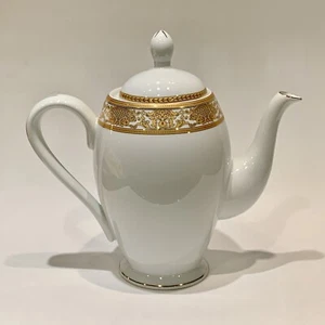 Vintage GNA Fine Porcelain 24K Gold Encrusted Coffee Pot with Lid Made in Italy - Picture 1 of 11