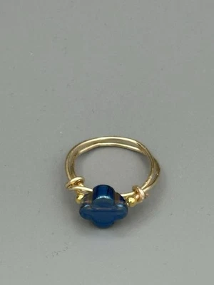 Trébol de cristal aurora boreal, anillo tamaño 5, latón Foto 1 de 4