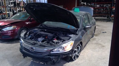 Windshield Wiper Motor Fits 13-17 ACCORD 5208547 - Image 1 of 4