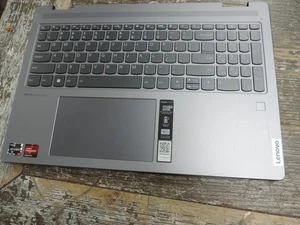 Lenovo Yoga 7 16ARP8 16" AMD Ryzen 7 7735U 16GB 2GB Tarjeta de Video 512GB SSD Win 11 - Imagen 1 de 11