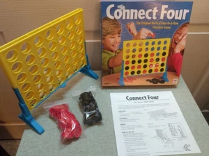 Hasbro Milton Bradley 2002 Connect Four 4 Board Game Complete With 42 Checkers - Picture 1 of 6
