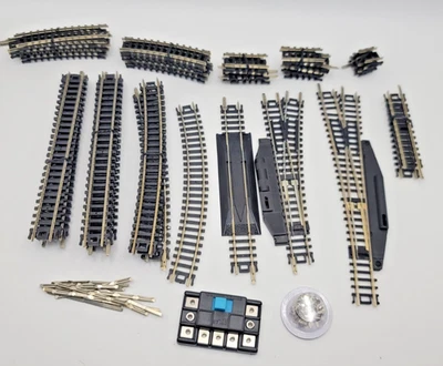 CB3: Atlas Code 80 N Scale Tracks 50pcs Assorted Straight Curve Switches & More - Image 1 of 4