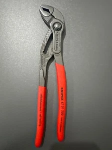 KNIPEX 87 01 250 Cobra Quick Set Water Pump Pliers, 10-Inch - Picture 1 of 1