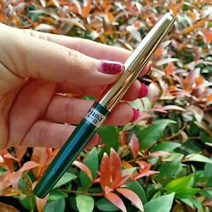 ✒️Pluma Estilográfica de Bolsillo Piloto De Colección Barril Verde Plumín Talla EF Buenas Condiciones - Imagen 1 de 12