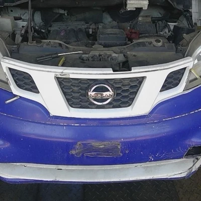 REJILLA USADA PINTADA NISSAN NV 200 AJUSTE 13-19 Foto 1 de 4