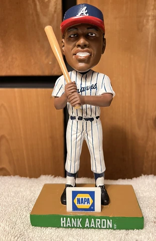 Henry "Hank" Aaron Bobblehead - Atlanta Braves - 2019 SunTrust Park SGA - NIB Cover