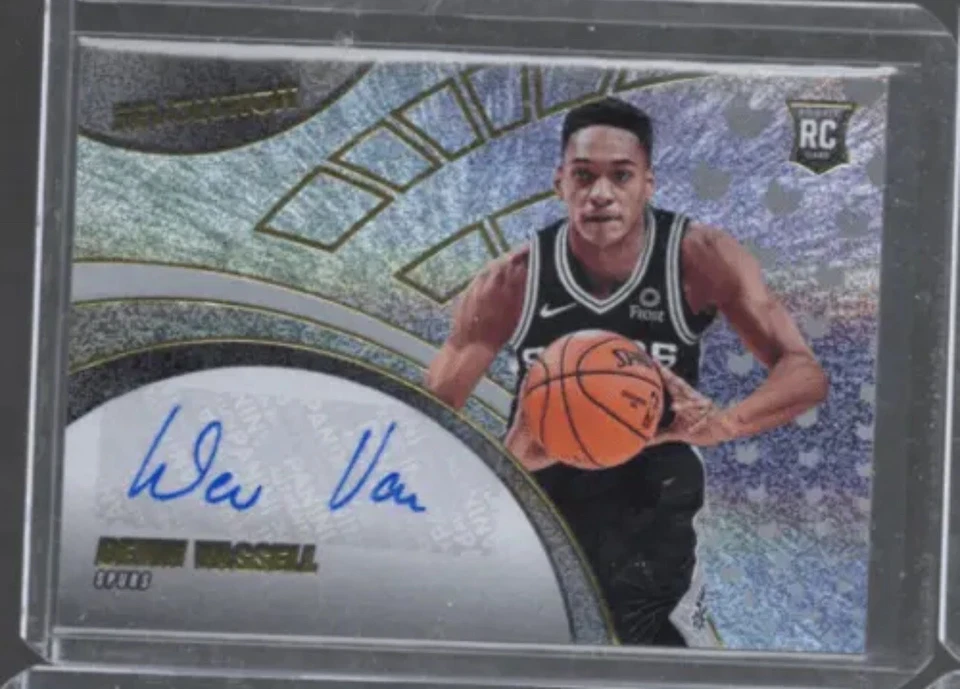 2020-21 Panini Revolution Rookie Auto Devin Vassell #RA-DV Rookie Auto RC - Image 1 of 1