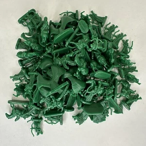 THE LORD OF THE RING RISK Trilogy Board Game Replacement Parts GREEN ARMY - Picture 1 of 1