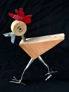 Huhn Skulptur, Fundobjekt Fine Art. 8 Zoll groß, Künstler Matt Tucker - Bild 1 von 1
