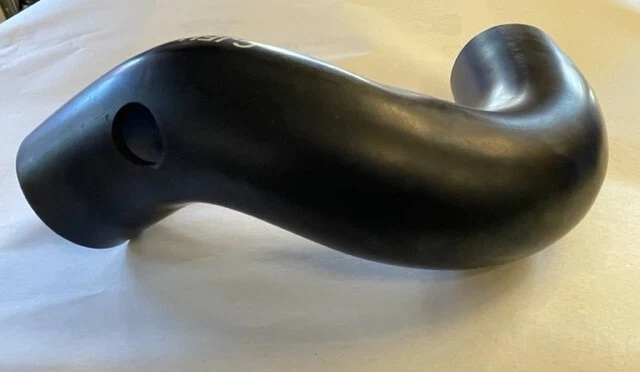 Manguera de llenado de combustible Jeep 1976 CJ5/6/7 con manguera de llenado corta Foto 1 de 1