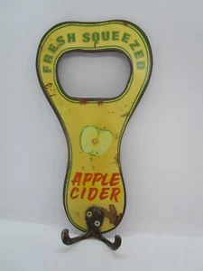 New Nostalgic "Fresh Squeezed Apple Cider" Rustic Decorative Key Purse Holder - Picture 1 of 5