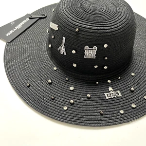NWT Original KARL LAGERFELD Raffia Sun Hat Enamel Pins Black Embellished Studded - Picture 1 of 6