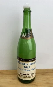 Milwaukee Brewers 1982 AMERICAN League Championship Locker Room Champagne BOTTLE - Picture 1 of 15