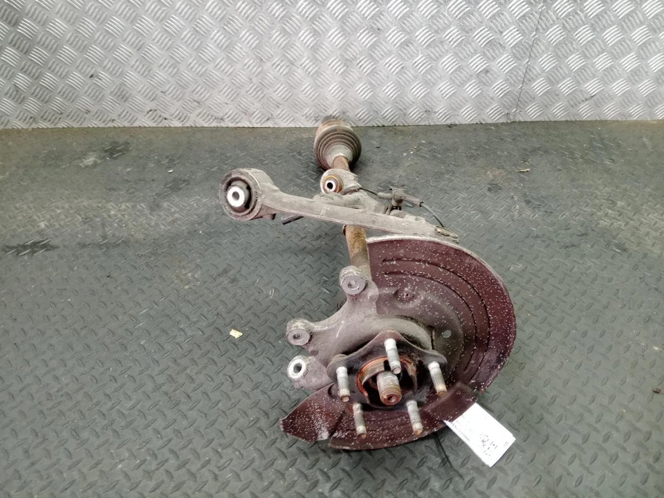 JAGUAR XF HUB STUB DRIVESHAFT REAR LEFT 2.2 DIESEL 8X235A971AA X250 2011 - 2015 - Image 1 of 4