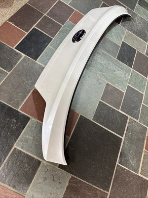 Subaru Outback 2013 2014 tapa del maletero trasero moldura OEM panel cubierta 37J Foto 1 de 4