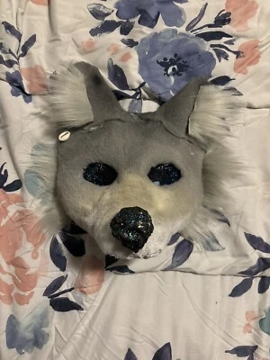High Quality Grey Wolf Therian Mask Hand Painted Furred And Lined - Image 1 of 4
