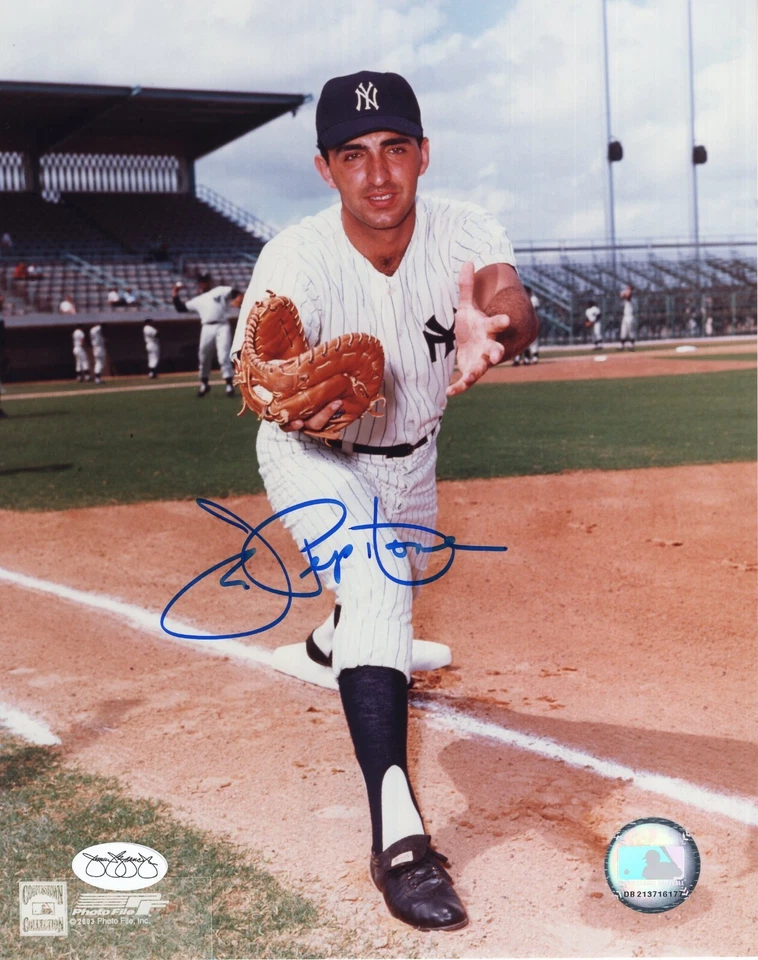 JOE PEPITONE SIGNED AUTOGRAPHED AUTO 8X10 PHOTO JSA STICKER **NEW YORK YANKEES** - Image 1 of 1