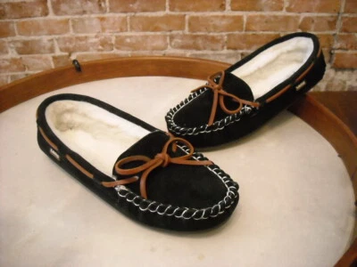 Mujer Lamo Negro Gamuza Gran Bretaña Moc Piel Sintética Zapatilla Mocasín 6-7 NUEVO Foto 1 de 3