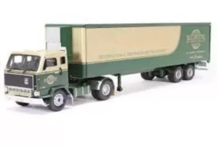 Corgi 1:50 CC13106 Volvo F88 Fridge Trailer H.E. Payne Transport Ltd Edition NEW - Image 1 of 1