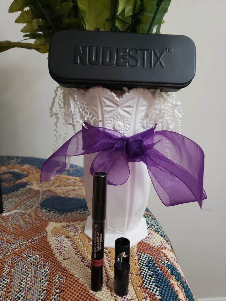 NUDESTIX Intense Matte Lip Cheek Pencil Set *Sweet Cheeks*