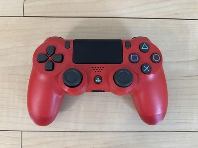 Sony Wireless Controller (DUALSHOCK 4) Red for Playstation 4 PS4 [used, good] - Image 1 of 4