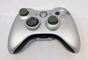 OEM Microsoft Xbox 360 Silver Wireless Controller Tested Ships With TRACKING - Picture 1 of 10