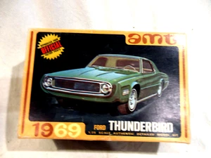 Ford Thunderbird 1969 AMT solo en caja - Imagen 1 de 5