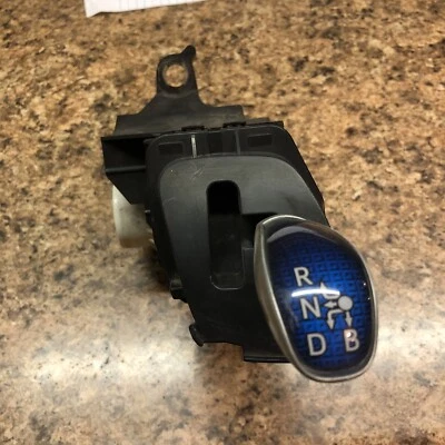 Оригинальная напольная коробка передач переключатель передач TOYOTA PRIUS V 2012 2013 2014 2015 годов выпуска - Изображение 1 из 4