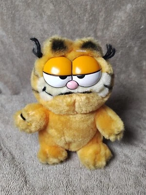 Vintage Dakin 1981 Garfield Plush 5" United Feature Stuffed Toy  - Image 1 of 4