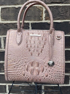 NUEVO CON ETIQUETAS $385 Bolso Brahmin Pequeño Caroline Oro Rosa Melbourne Cuero Rosa Pálido Foto 1 de 4
