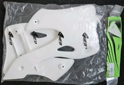 NUEVO UFO KAWASAKI KX125/KX250 1999-2002 CUCHARAS RADIADOR TODO BLANCO - KA03720-047 Foto 1 de 3