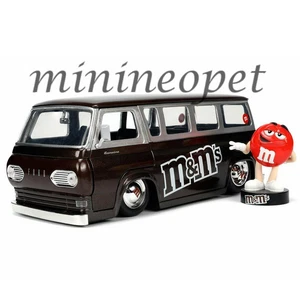 JADA 32027 M&M'S 1965 FORD ECONOLINE 1/24 with RED M & M FIGURE BROWN METALLIC - Picture 1 of 4