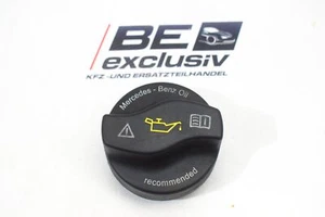 Mercedes CLA 200 C117 Couvercle D'Huile Bouchon Couvercle Huile A0000101685 - Picture 1 of 5