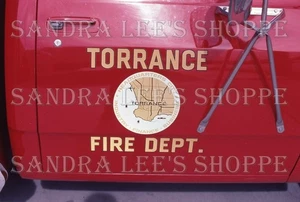 Feuerwehrapparat Dia 1984 Torrance Feuerwehr Stadtdichtung an Tür #10588 - Bild 1 von 1