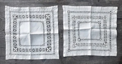 Пара антикварных носовых платков ручной работы из кремового льна с открытой резьбой кружевами - Изображение 1 из 4