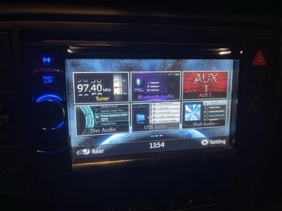 Clarion NZ501E Autoradio 2 DIN Bluetooth DVD Navi Touchscreen - Bild 1 von 4