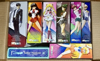 Bandai S.H.Figuarts Marinero Luna Marte Venus Júpiter Esmoquin Máscara Plutón Urano Neptuno Foto 1 de 4
