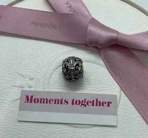 Pandora Fleur De Lis French Flower Charm with CZs  791378CZ Authentic Ale - Picture 1 of 11